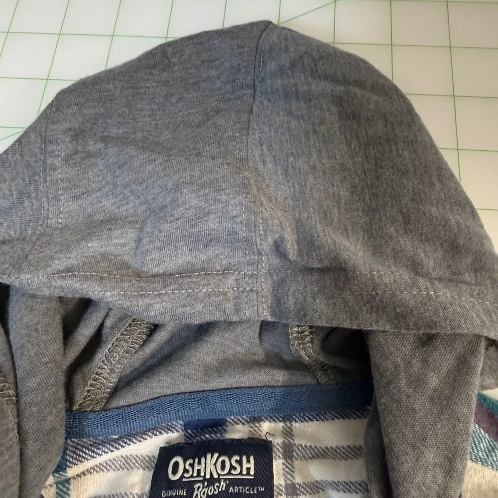 Oshkosh Bgosh boys plaid button down long sleeve shirt hoodie 18 months jacket
